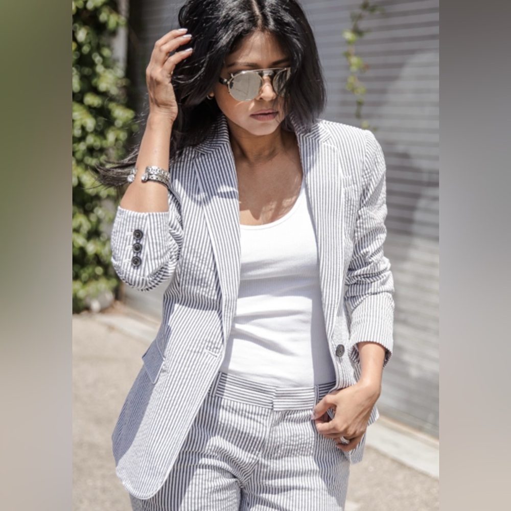 GET THE LOOK! - Striped LOUIS VERDAD Blazer -